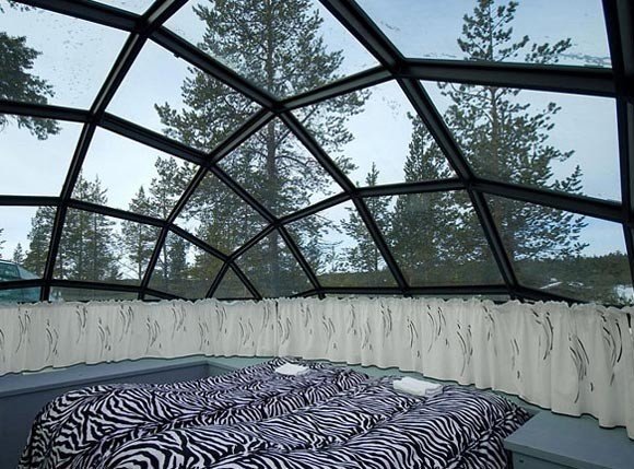 Финляндия отель со стеклянной крышей северное сияние