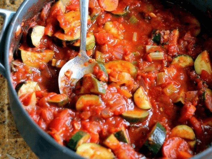 Рагу из овощей с томатной пастой
